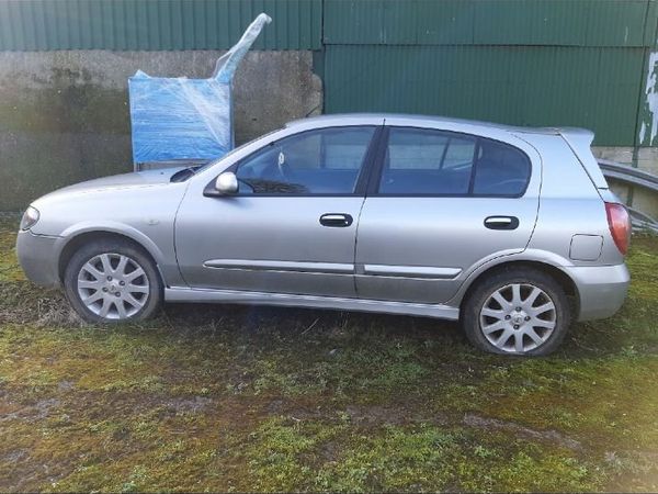 Nissan Almera Hatchback, Petrol, 2007, Silver