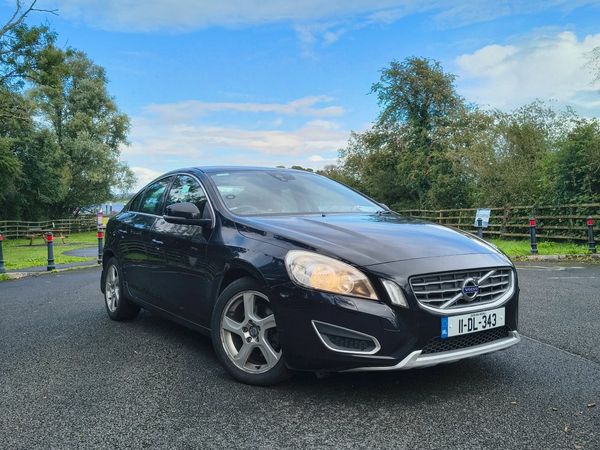 Volvo S60 Saloon, Diesel, 2011, Black