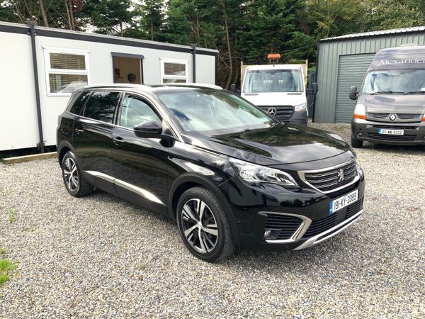 Peugeot 5008 MPV, Diesel, 2019, Black