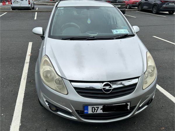 Opel Corsa Hatchback, Petrol, 2007, Silver