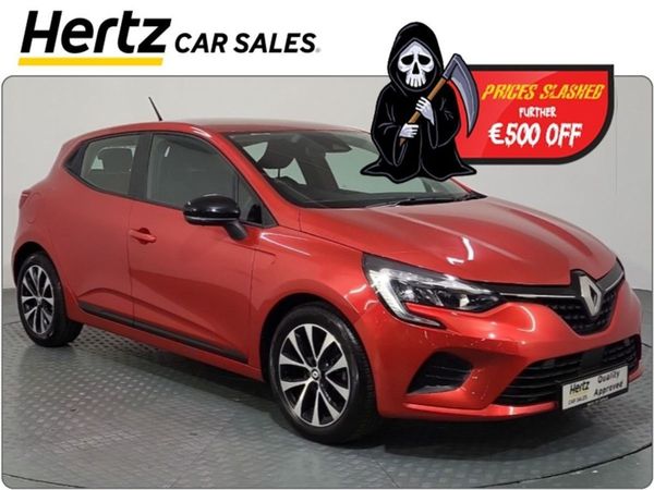Renault Clio Hatchback, Petrol, 2023, Red