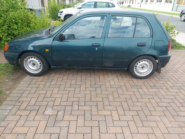 Toyota Starlet Hatchback, Petrol, 1997, Green