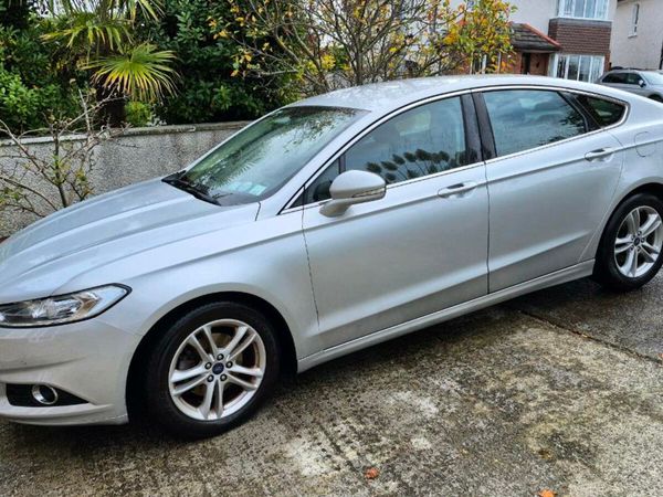 Ford Mondeo Hatchback, Diesel, 2016, Silver