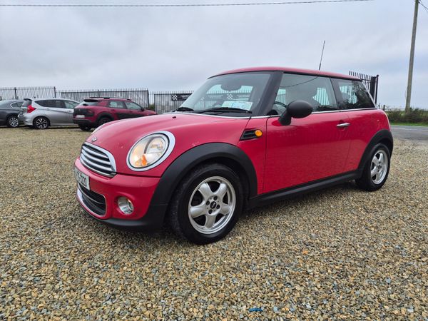 Mini One Hatchback, Petrol, 2011, Red