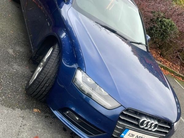 Audi A4 Saloon, Diesel, 2013, Blue