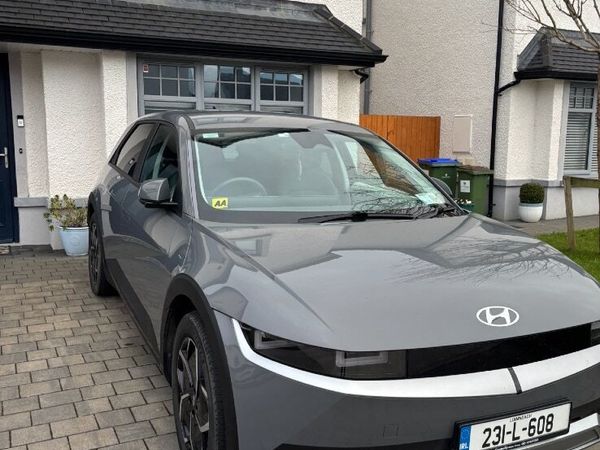 Hyundai IONIQ MPV, Electric, 2023, Grey