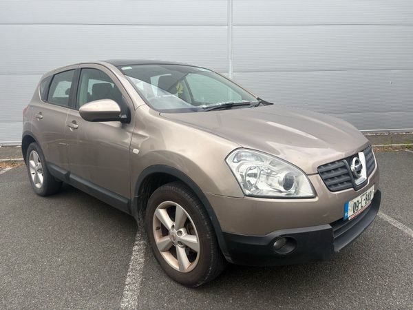 Nissan Qashqai Hatchback, Diesel, 2009, Brown