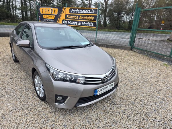 Toyota Corolla Saloon, Diesel, 2016, Bronze