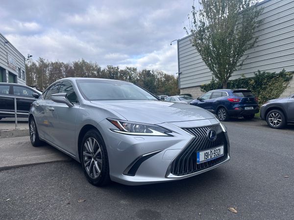 Lexus ES Saloon, Petrol Hybrid, 2019, Grey