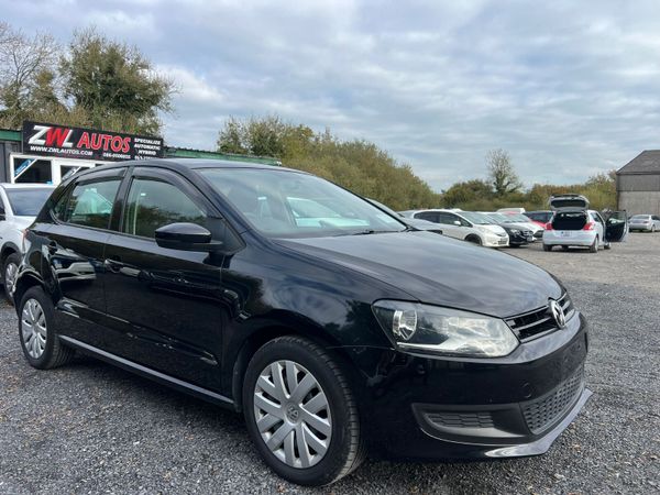 Volkswagen Polo Hatchback, Petrol, 2012, Black