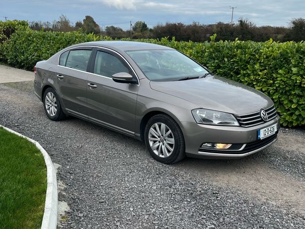 Volkswagen Passat Saloon, Diesel, 2012, Brown