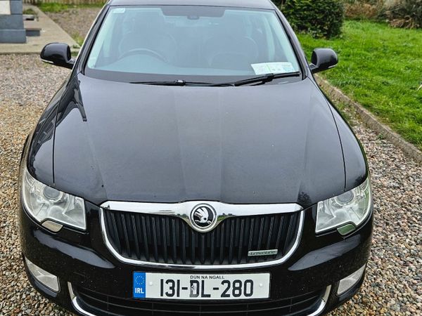 Skoda Superb Saloon, Diesel, 2013, Black
