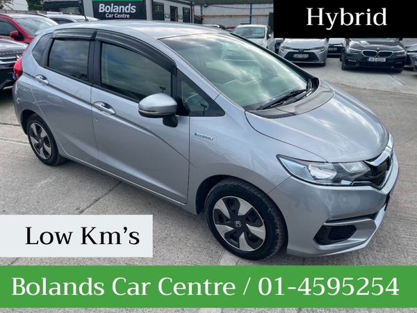 Honda Fit Hatchback, Petrol Hybrid, 2018, Silver