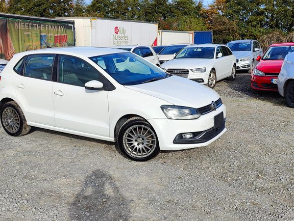 Volkswagen Polo Hatchback, Petrol, 2017, White