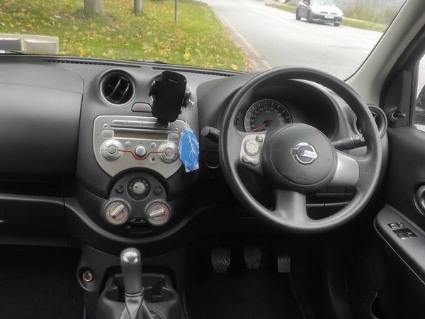Nissan Micra Hatchback, Petrol, 2011, Black