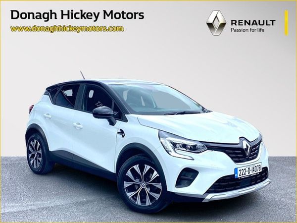 Renault Captur SUV, Petrol, 2022, White