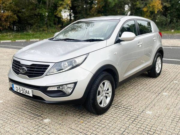 Kia Sportage SUV, Petrol, 2012, Silver