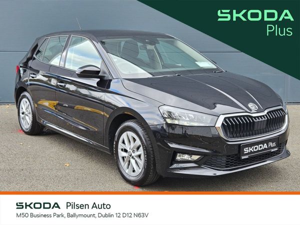 Skoda Fabia Hatchback, Petrol, 2025, Black
