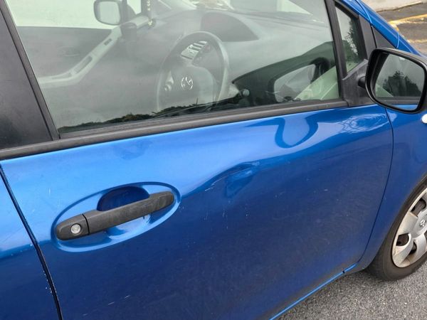 Toyota Yaris Hatchback, Petrol, 2006, Blue