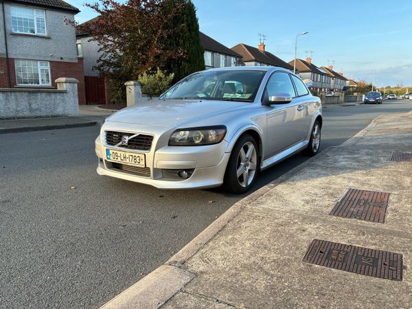 Volvo C30 Hatchback, Diesel, 2009, Silver