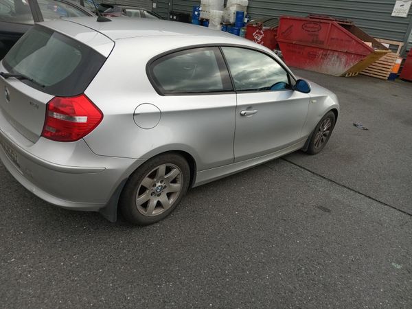 BMW 1-Series Hatchback, Petrol, 2008, Silver