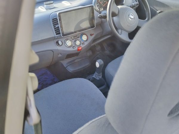 Nissan Micra Hatchback, Petrol, 2003, Red