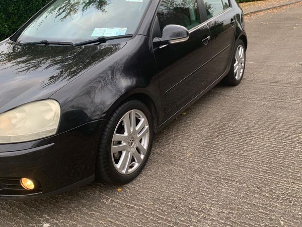 Volkswagen Golf Hatchback, Petrol, 2007, Black