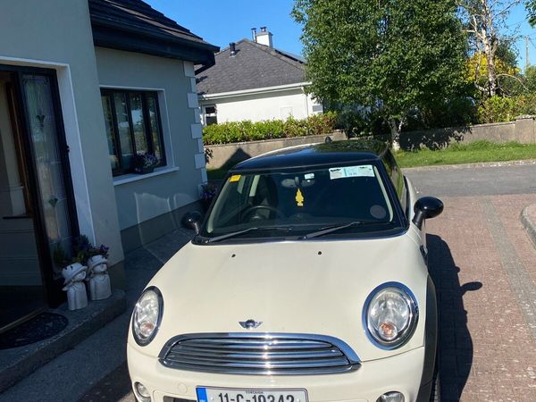 Mini Cooper Hatchback, Diesel, 2011, White