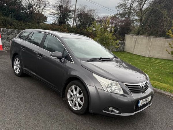 Toyota Avensis Estate, Diesel, 2011, Grey
