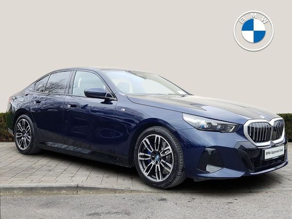 BMW 5-Series Saloon, Petrol Plug-in Hybrid, 2025, Blue