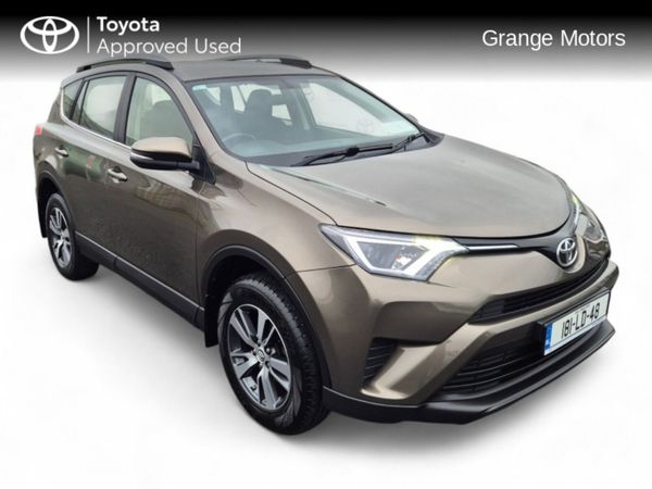 Toyota RAV4 SUV, Diesel, 2018, Beige