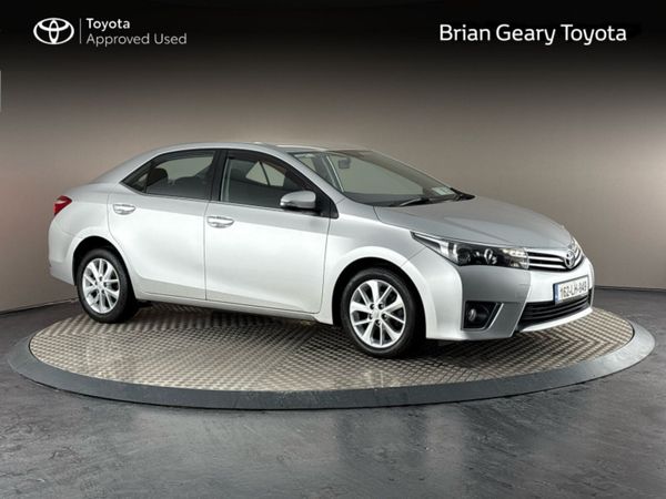 Toyota Corolla Saloon, Diesel, 2016, Silver