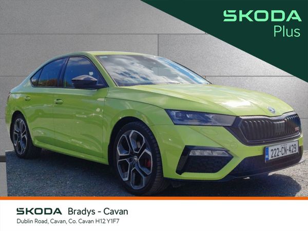 Skoda Octavia Hatchback, Diesel, 2022, Green