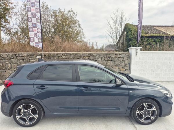 Hyundai i30 Hatchback, Petrol, 2022, Blue
