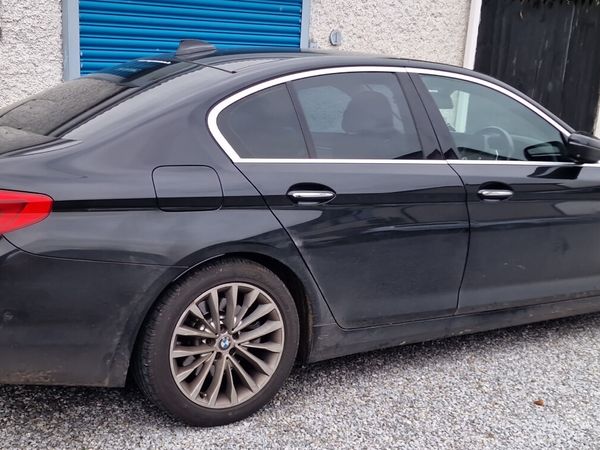 BMW 5-Series Saloon, Diesel, 2018, Black