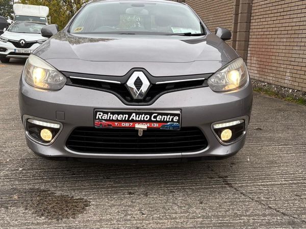 Renault Fluence Saloon, Diesel, 2013, Grey