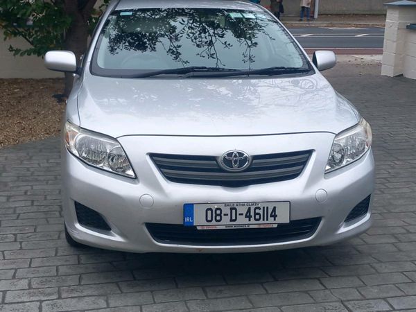 Toyota Corolla Saloon, Petrol, 2008, Silver