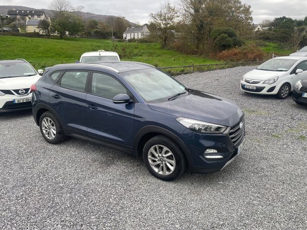 Hyundai Tucson SUV, Diesel, 2017, Blue