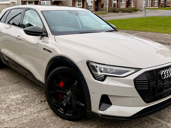 Audi e-tron Estate, Electric, 2020, Beige
