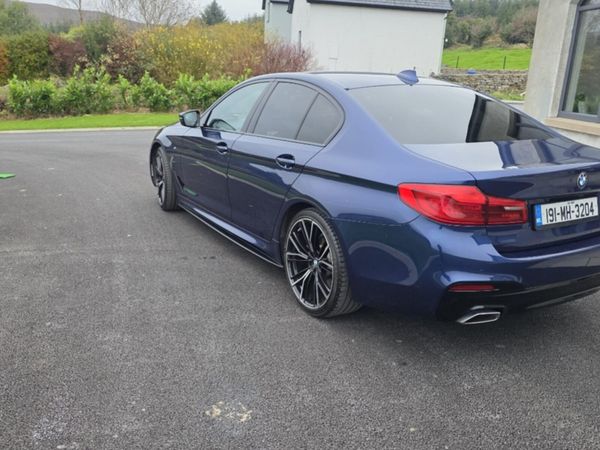 BMW 5-Series Saloon, Diesel, 2019, Blue