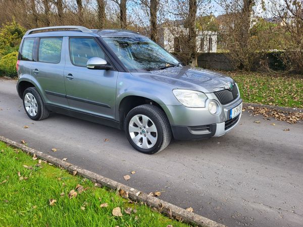 Skoda Yeti SUV, Diesel, 2011, Grey