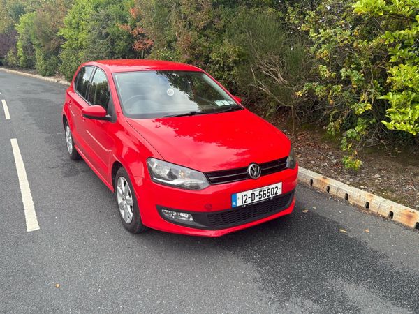 Volkswagen Polo Hatchback, Petrol, 2012, Red
