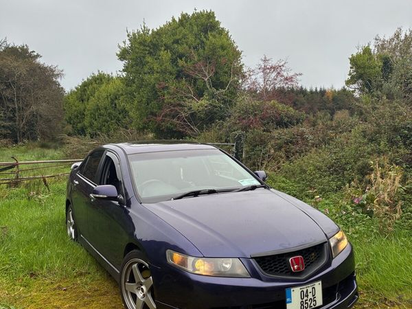 Honda Accord Saloon, Petrol, 2004, Blue