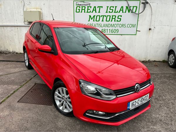 Volkswagen Polo Hatchback, Petrol, 2016, Red