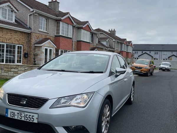 SEAT Leon Hatchback, Diesel, 2013, Silver