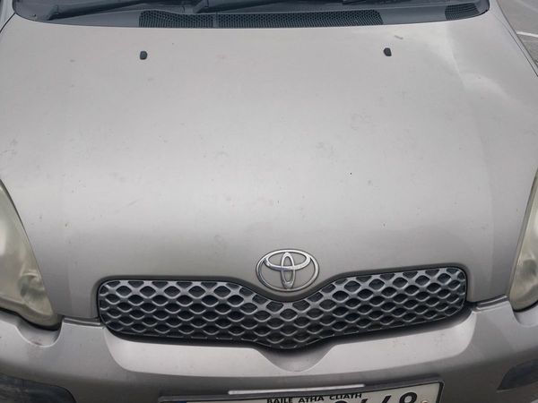 Toyota Yaris Hatchback, Petrol, 2003, Grey