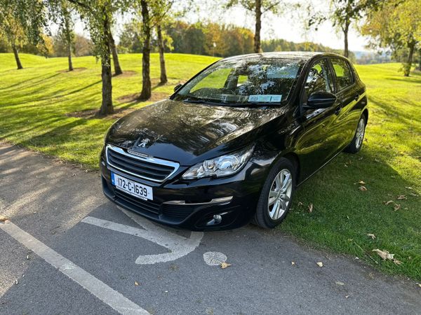 Peugeot 308 Hatchback, Petrol, 2017, Black