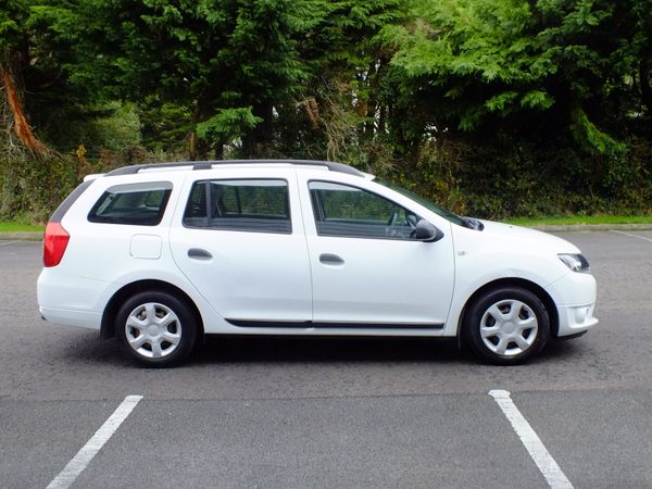 Dacia Logan Estate, Petrol, 2015, White