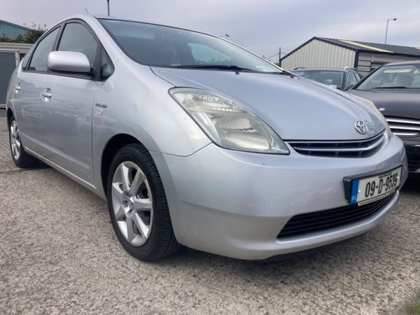 Toyota Prius Hatchback, Petrol Hybrid, 2009, Silver