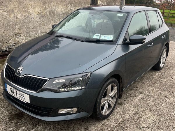 Skoda Fabia Hatchback, Petrol, 2018, Grey